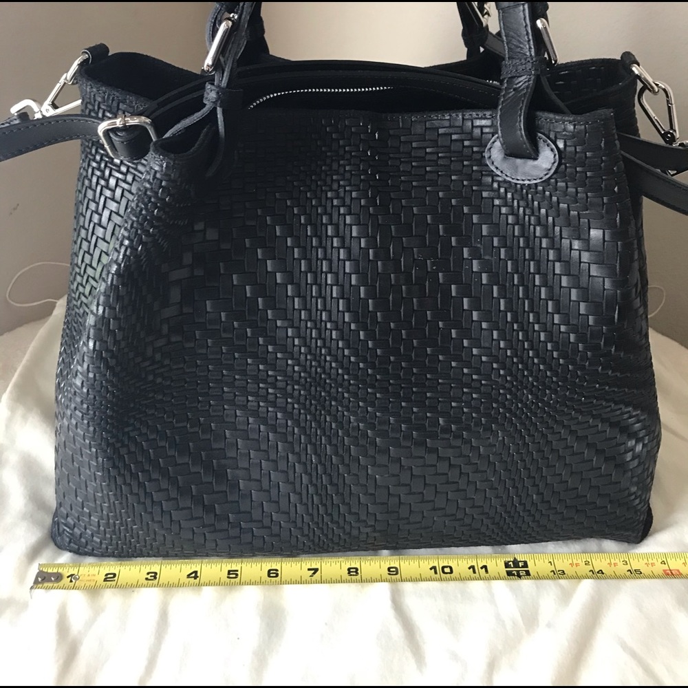 🖤Italian leather satchel🖤